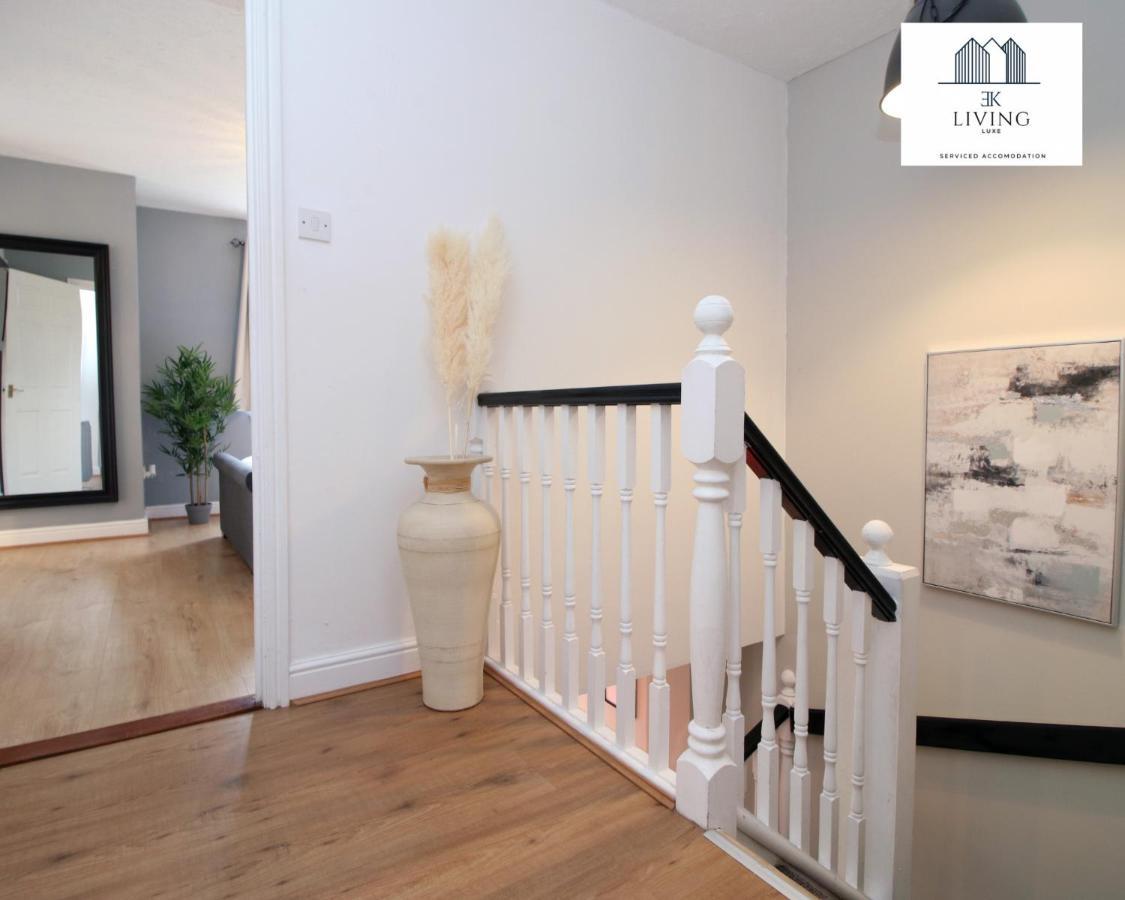Spacious 3 Bedroom Duplex Apartment On Cardiff Bay - Free Parking & Wifi By Ekliving Luxe Short Lets & Serviced Accommodation Экстерьер фото